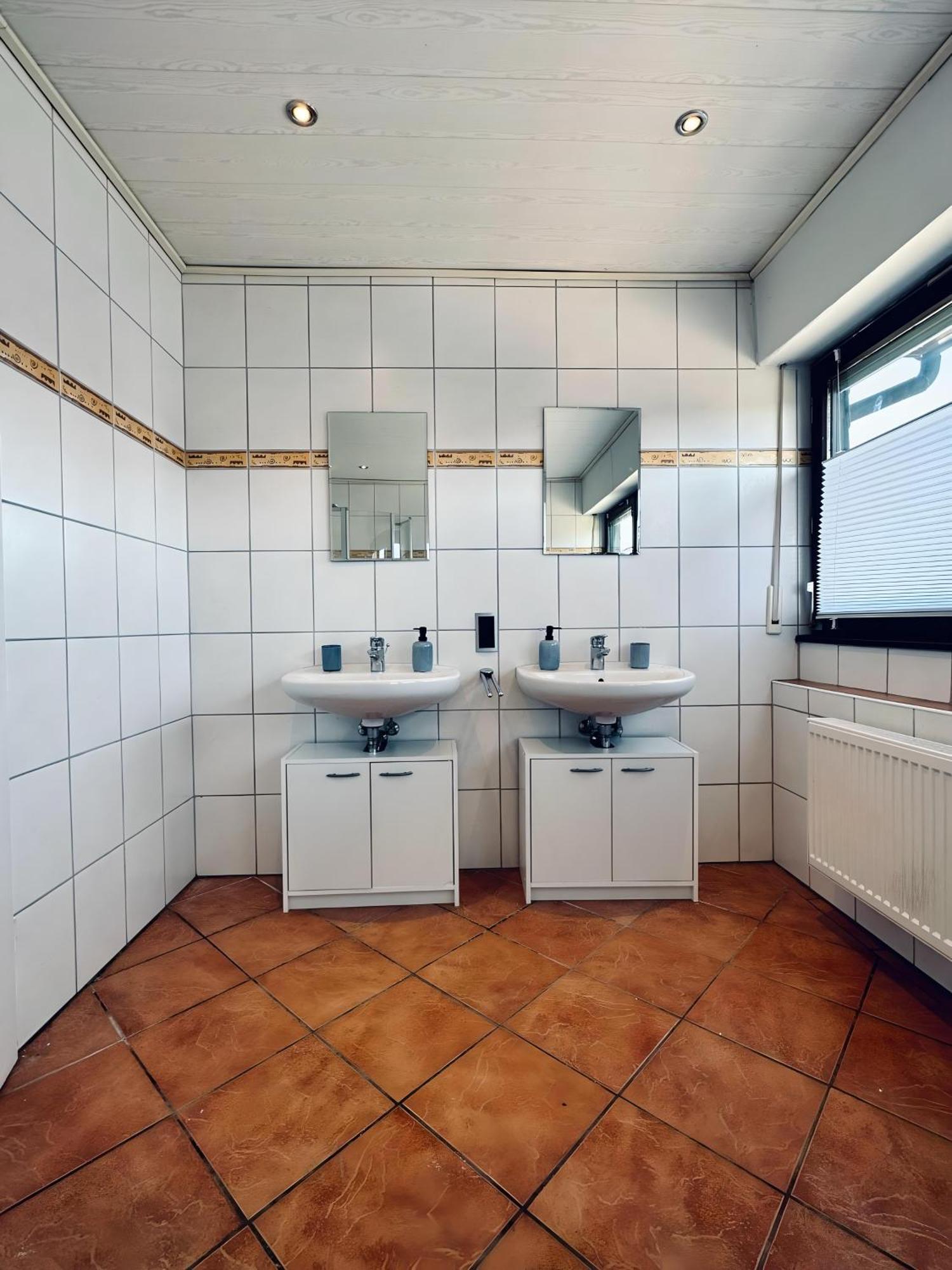 Apartment Souha II - Grosse Unterkunft In Bentheim バート・ベントハイム エクステリア 写真